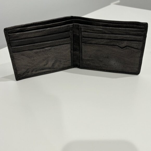Guess Men's Metallic Leather Wallet - Picture 3 of 3